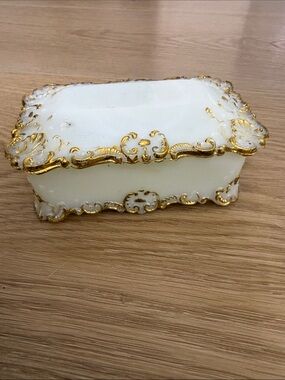 Victorian Antique White Milk Glass Trinket Box 4” long x 1.5tall